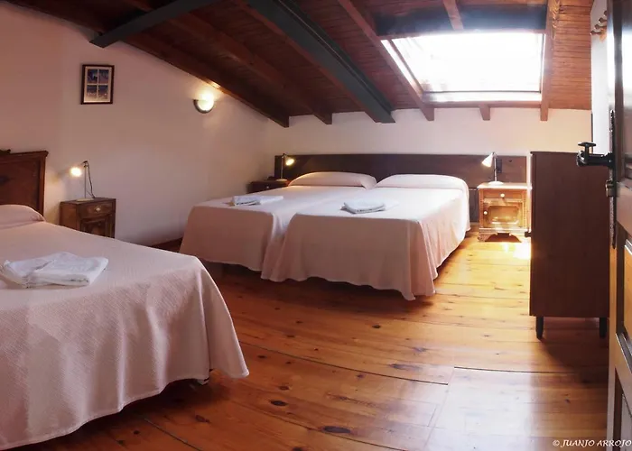 Casa De La Montana Albergue Turistico