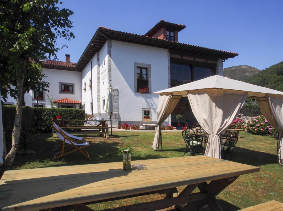 Casa De La Montana Turistico Country house Avin