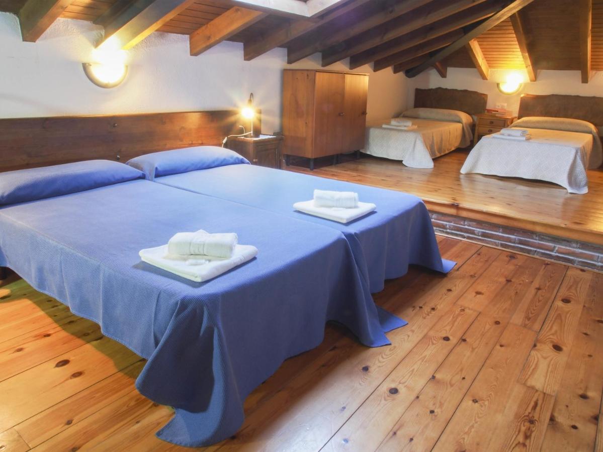 Casa De La Montana Turistico Country house Avin