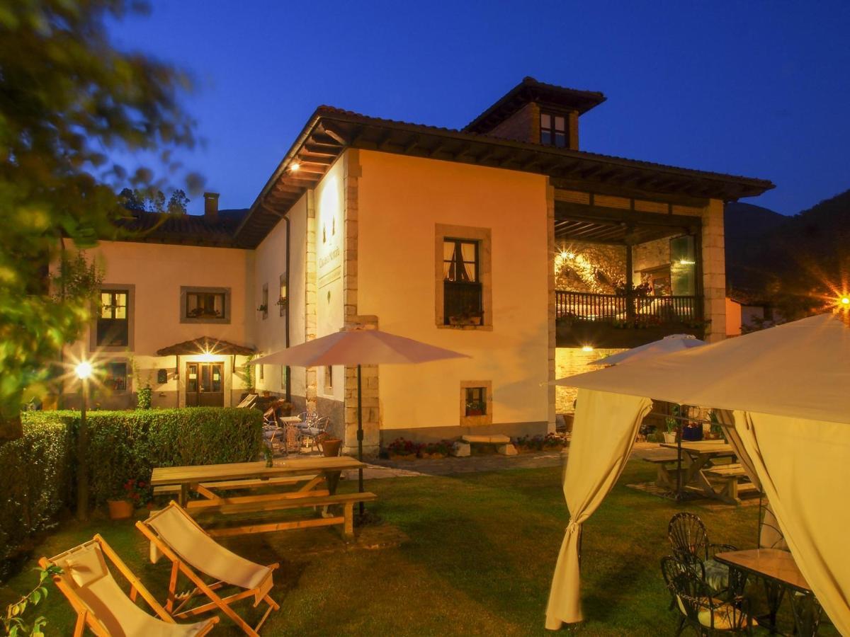 Casa De La Montana Turistico * Avin