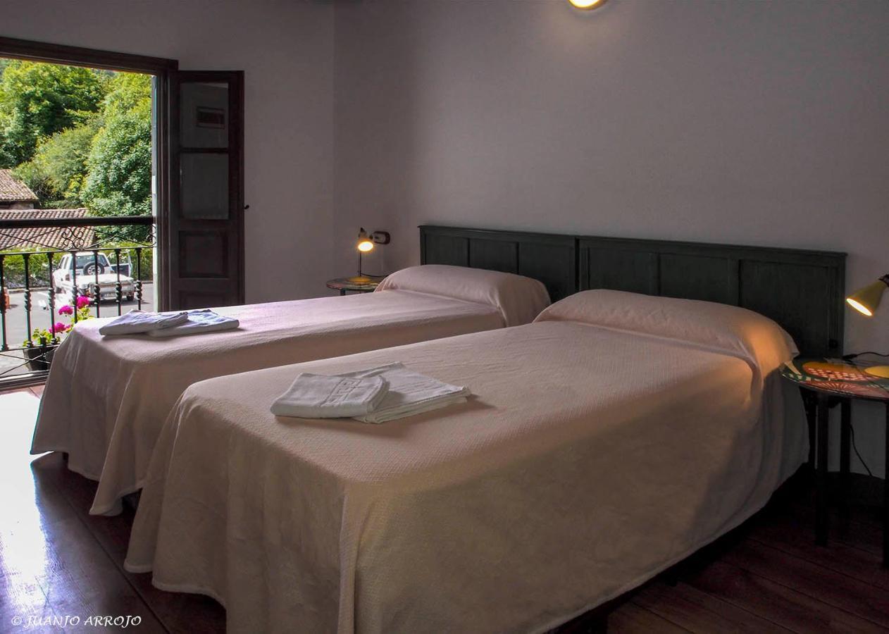 Casa De La Montana Turistico Country house Avin